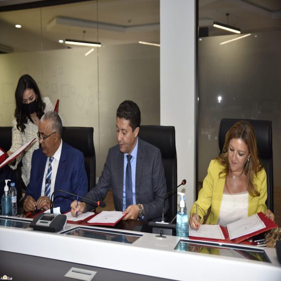 السيد رئيس جهة الشرق يوقع اتفاقيات مع البنك الشعبي لدعم الاستثمار