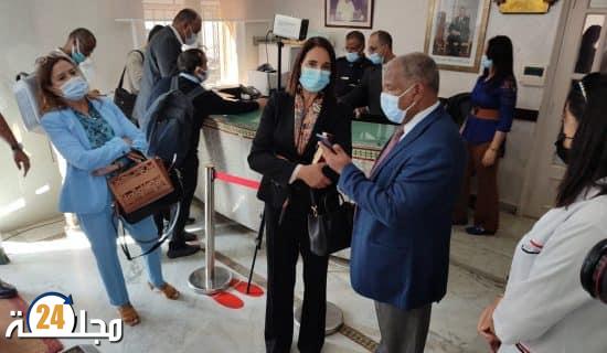 الأمن يمنع نبيلة منيب من دخول البرلمان بسبب جواز التلقيح