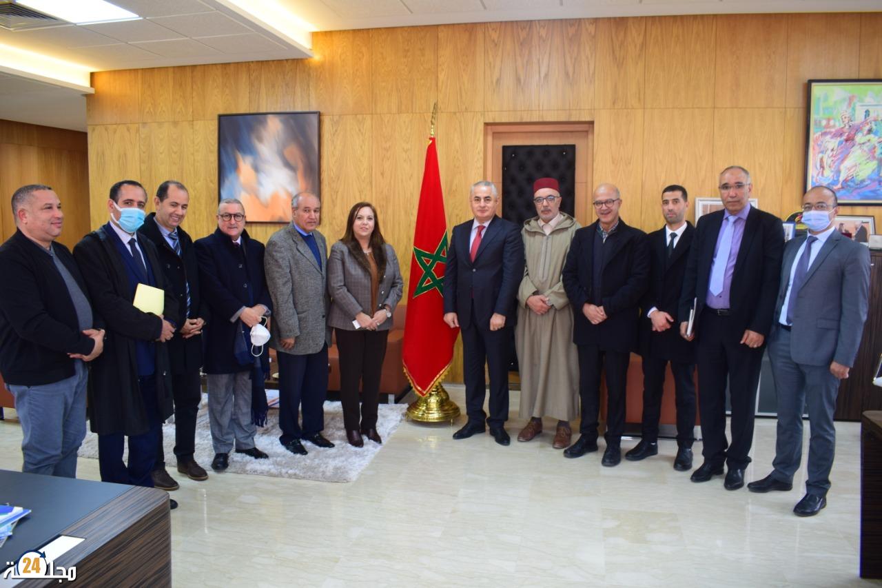 سطات..جامعة الحسن الأول تستقبل أوكتاي قرنانوف سفير دولة أذربيدجان الشقيقة لإلقاء محاضرة بعنوان ” العلاقات بين المغرب وأذربيجان والواقع والآفاق “