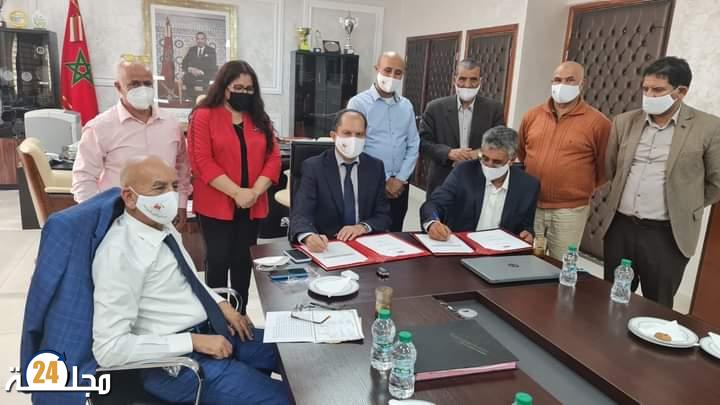 توقيع اتفاقية شراكة بين الأكاديمية الجهوية للتربية والتكوين بجهة الدار البيضاء سطات والمركز الوطني للأدوار المدرسية بالمغرب