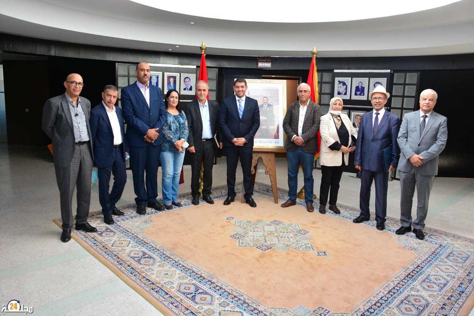 مهدي بنسعيد يستقبل النقابة الوطنية للصحافة المغربية وجمعية الأعمال الاجتماعية لصحافيي الصحافة المكتوبة