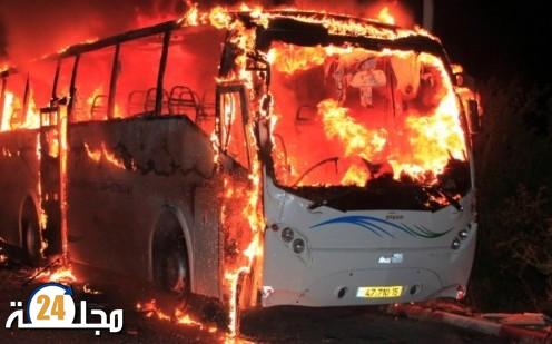 فرنسا.. رجل يضرم النار في حافلة مليئة بالركاب