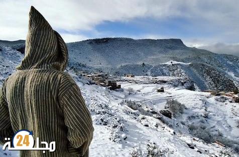 أحوال الطقس غدا الأحد.. جو بارد وصقيع فوق مرتفعات الأطلس والجنوب الشرقي والهضاب العليا