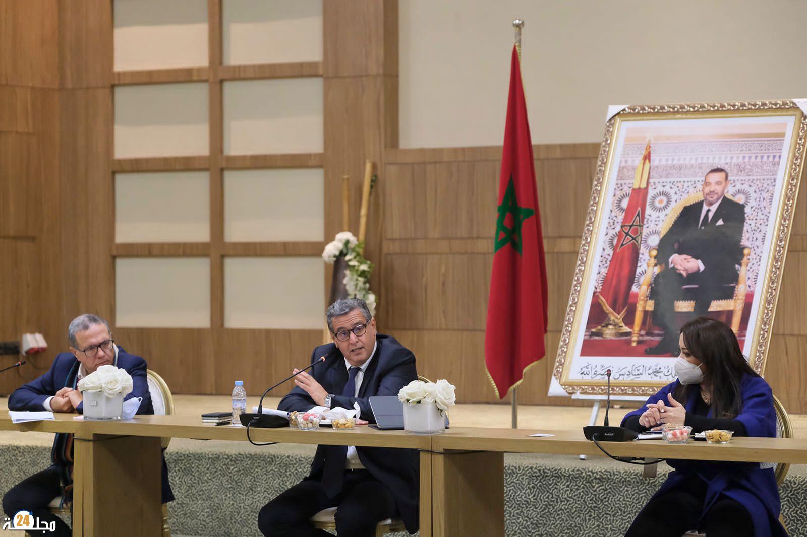 عزيز أخنوش يترأس اجتماعاً تواصلياً مع المنسق الجهوي والمنسقين الإقليميين ومنتخبي وبرلماني جهة الدار البيضاء سطات