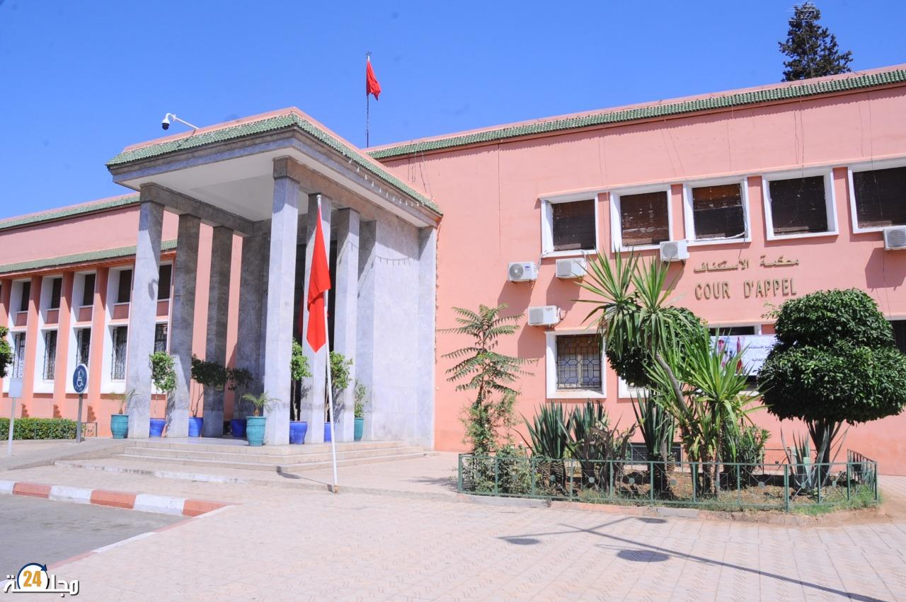 إيداع مسؤولين بالدرك السجن بتهمة الارتشاء والتزوير في محاضر رسمية