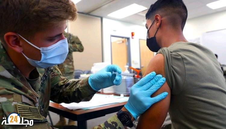 تسريح 27 عسكرياً بعد رفضهم تلقي لقاح كورونا