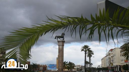 معضلة البطالة تتفاقم بمدينة سطات و آمال ضعيفة في برامج المجالس المنتخبة لجلب الاستثمار