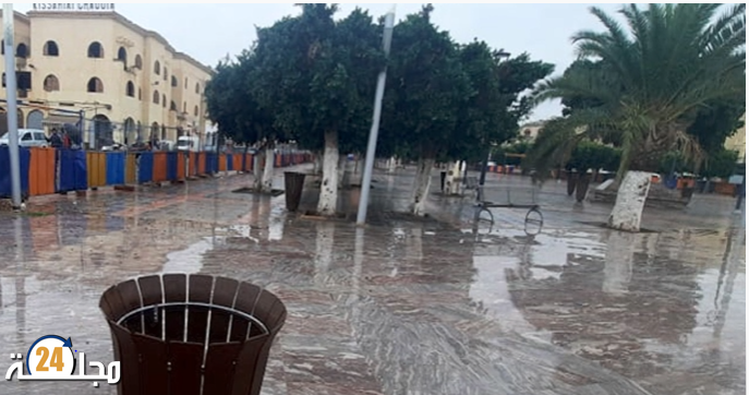 بالفيديو..ساكنة سطات تسائل المجلس الإقليمي عن أسباب توقف أشغال الساحة المحاذية لقيسارية الشاوية