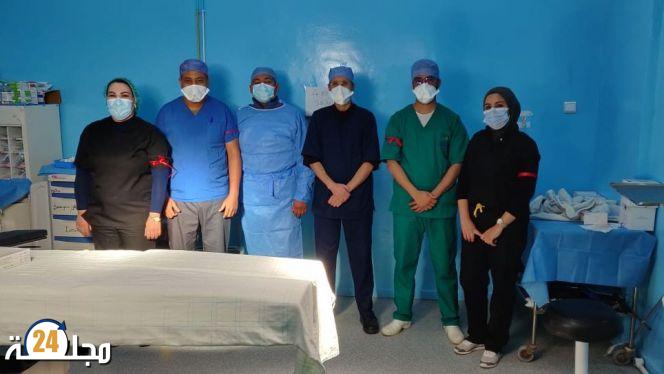 فريق طبي ينجح في إنقاد رضيع من “الفتق الأربي” بأزيلال