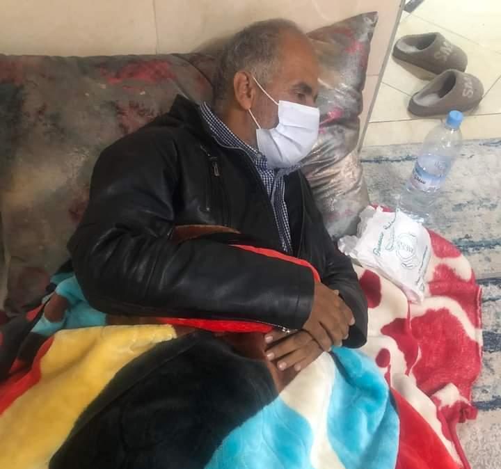 العيون…. خطير بسباب استنشاق رائحة مواد سامة فالخدمة السالك طريح الفراش
