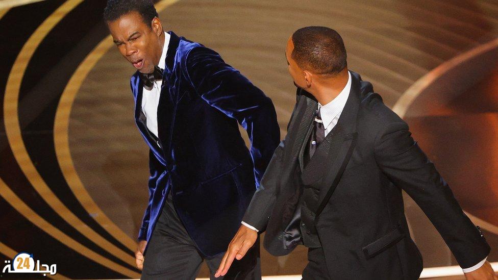الأوسكار 2022: ويل سميث يعتذر لكريس روك بعد صفعه أثناء حفل توزيع جوائز الأكاديمية