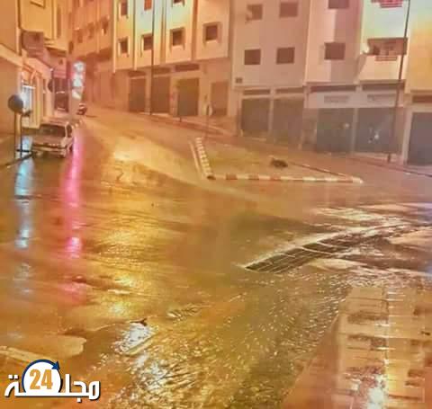 أمطار الخير بتطوان تفضح البنية التحتية ببعض الأحياء الشعبية…من يتحمل المسؤولية؟