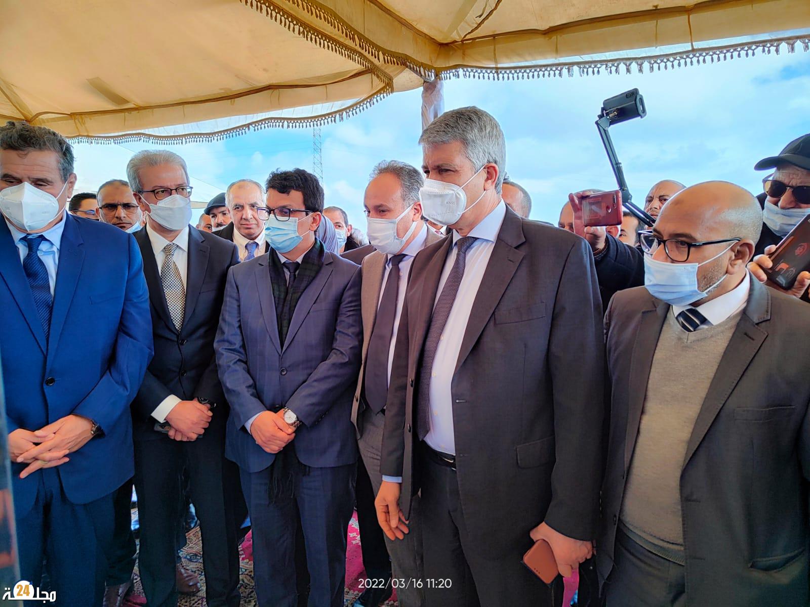 جهة مراكش-آسفي: رئيس الحكومة يعطي انطلاقة عملية غرس أصناف الصبار المقاومة للحشرة القرمزية وتتبع تنزيل البرنامج الاستثنائي للتخفيف من آثار نقص التساقطات المطرية