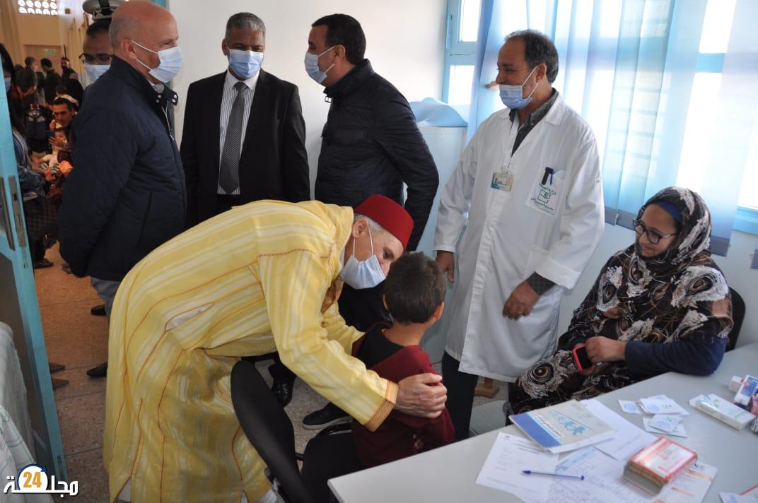 205 عملية جراحية و2033 فحص طبي حصيلة اليوم الثاني من القافلة الطبية بإقليم سيدي افني