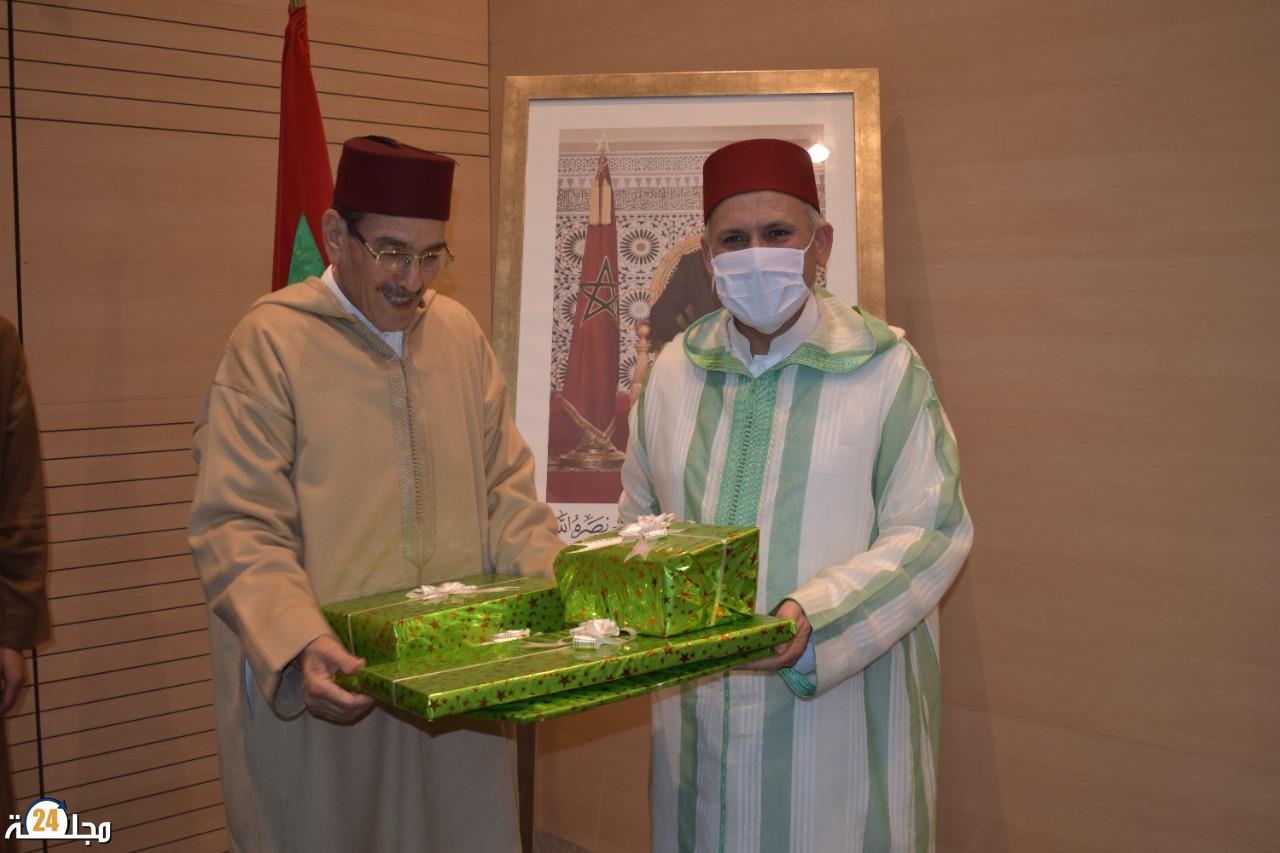 عامل اقليم سيدي افني يفتتح أشغال الندوة العلمية التكريمية للأستاذ العربي أقسام