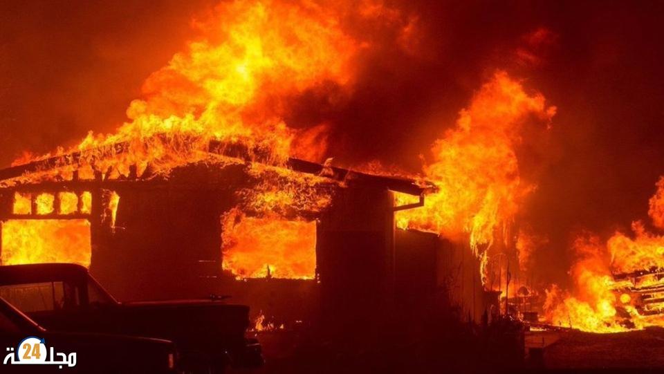 حريق مهول و خسائر فادحة بمحل للأكلات الخفيفة وسط مدينة الجديدة