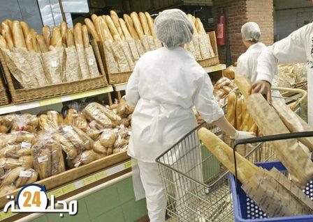 بعد جدل أسعار الخبز.. الجامعة تجرد رئيس المجلس الوطني وكاتبه من مهامهما
