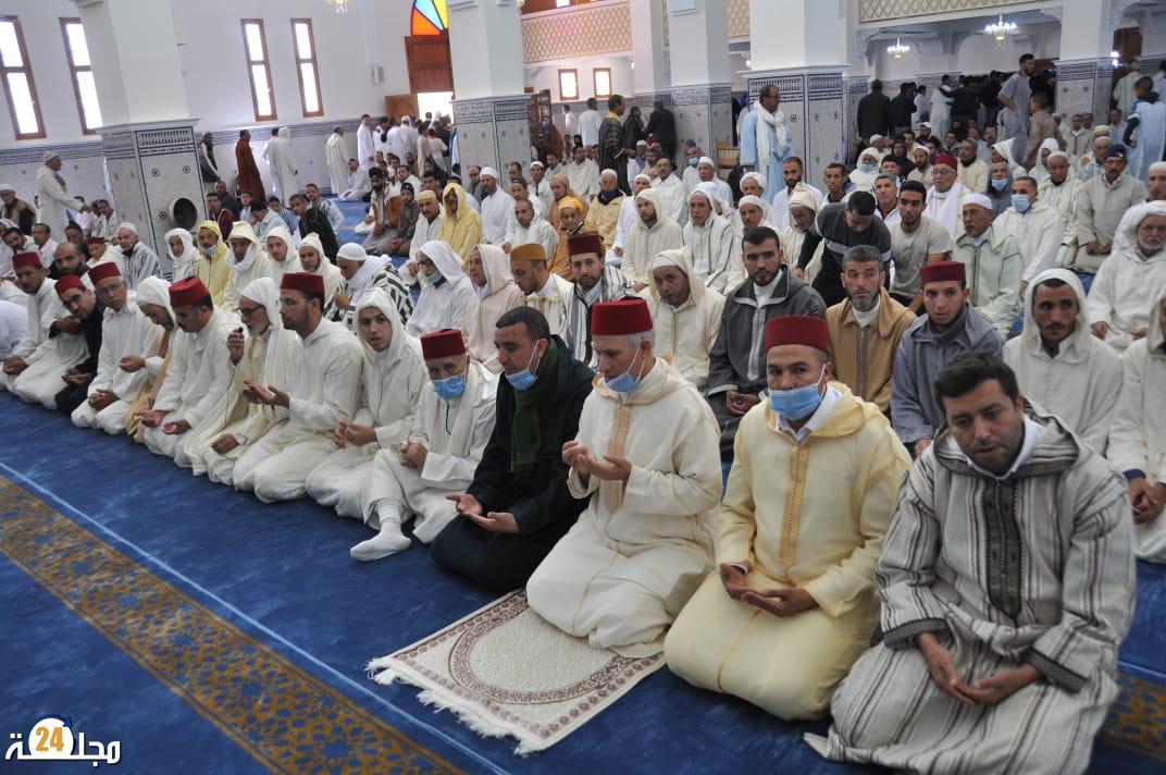 عامل عمالة إقليم سيدي إفني يشرف على افتتاح “مسجد الرحمان” بجماعة ميراللفت