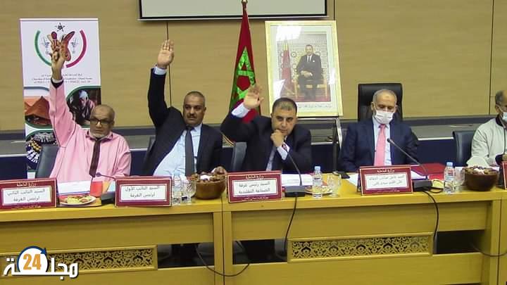 انعقاد اشغال الدورة الاستثنائية للجمعية العامة لغرفة الصناعة التقليدية لجهة كلميم واد نون بمدينة سيدي افني .