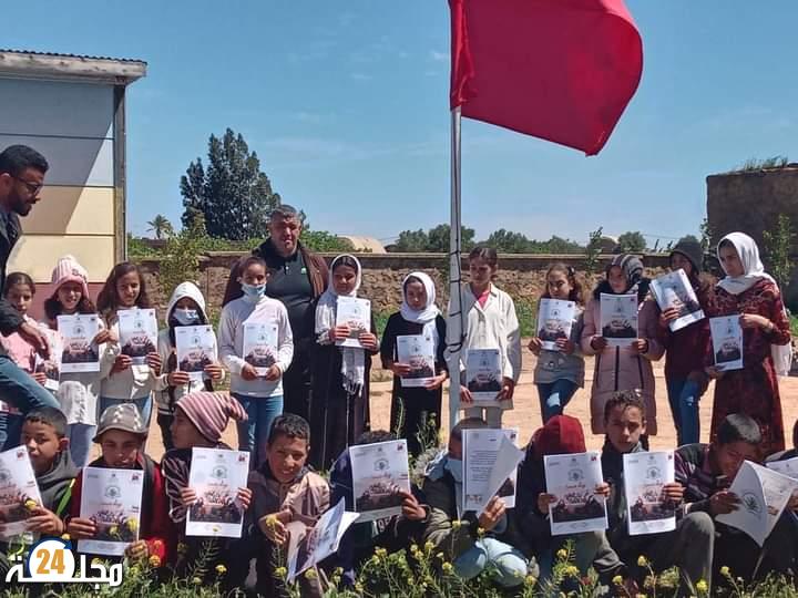 مجموعة مدارس سيدي عبد الخالق باقليم برشيد تحتفي بأبنائها المتفوقين