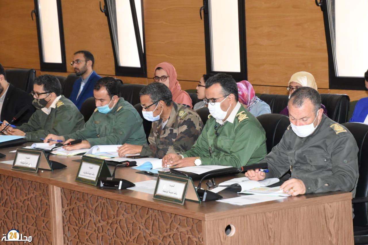 اللجنة الإقليمة للتنمية البشرية بتيزنيت تصادق على برنامج عمل السنة المالية2022