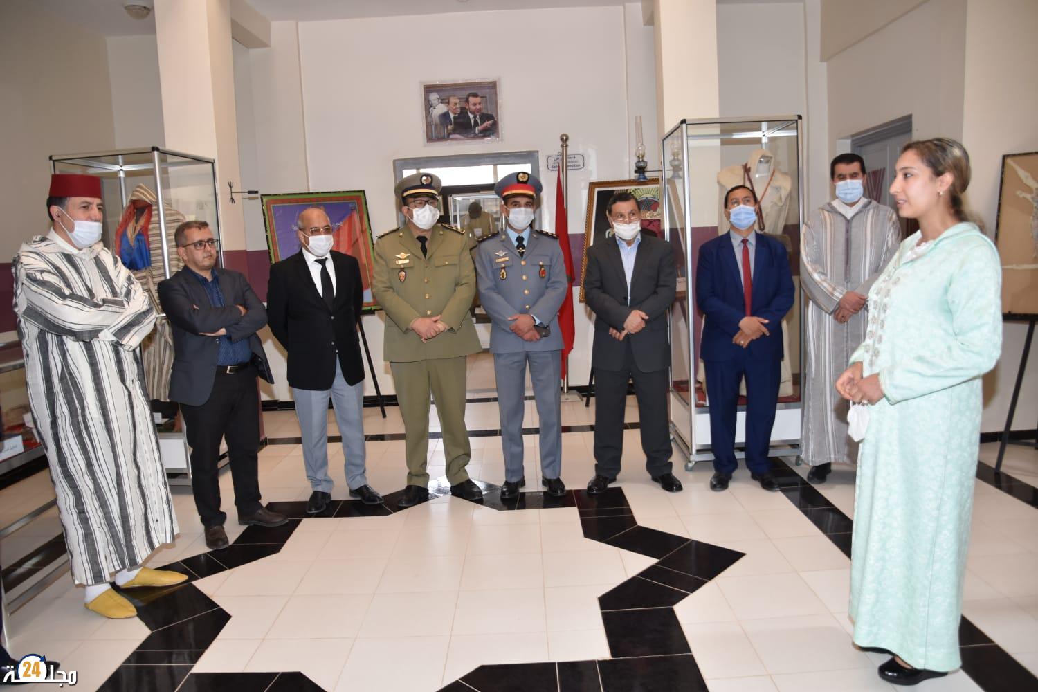 عامل صاحب الجلالة بتيزنيت يحتفل بمناسبة الذكرى 57 لرحلة المغفور له الملك محمد الخامس إلى مدينة طنجة