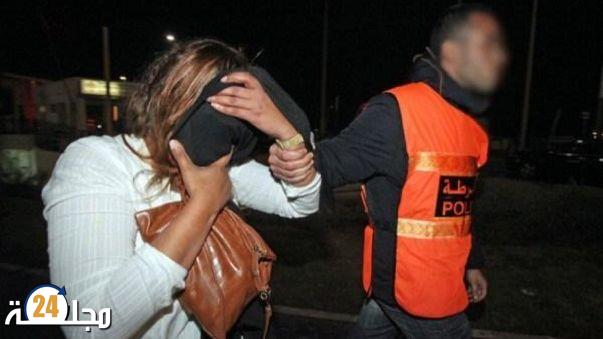 شريط فيديو يفضح احتجاز وتعنيف عشرينية لابنتها القاصر بسلا