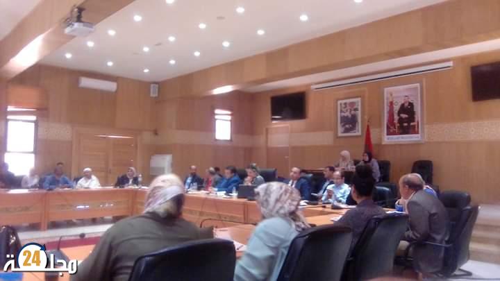 الحرب الباردة مستمرة بجماعة بن جرير