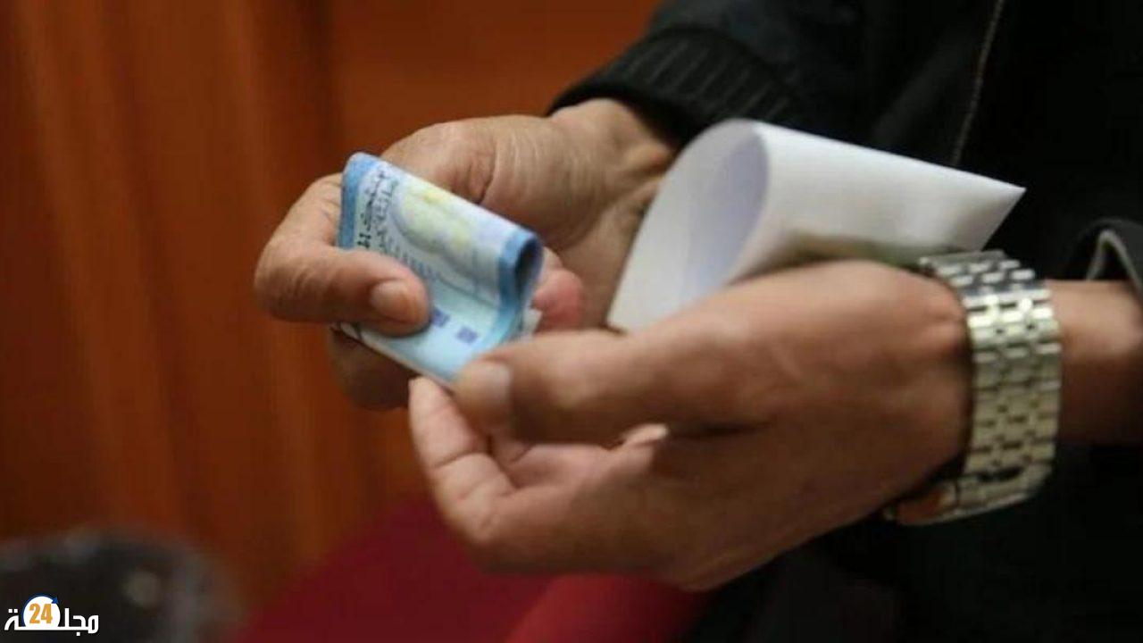 ” الاحسان العمومي” يطارد مدون بمدينة مريرت