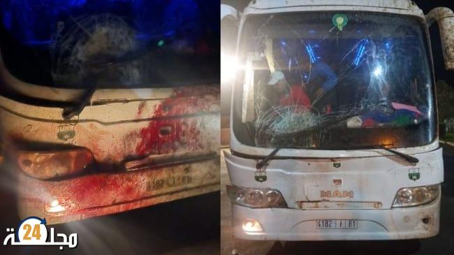 فريق يوسفية برشيد..ينجو من حادثة خطيرة بعد اصطدام حافلته بحمار