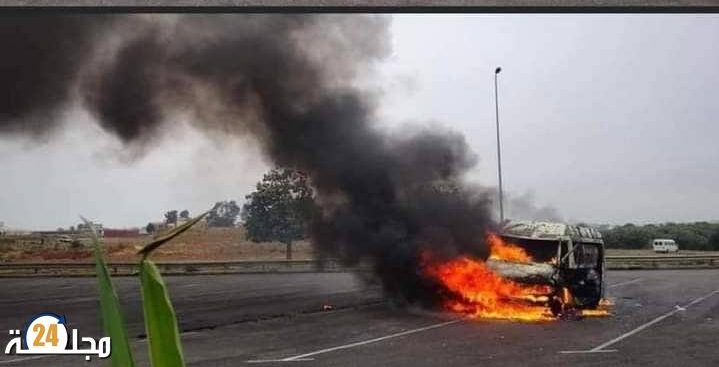 النيران تلتهم حافلة كان على متنها مشجعون كرويون قادمون إلى أكادير