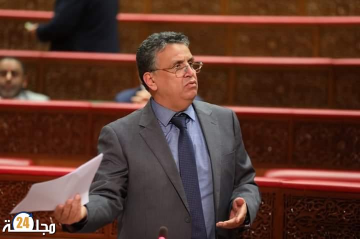 وهبي يوضح سبب إعفاء الكاتب العام لوزارة العدل: “يتعامل كأنه الوزير”