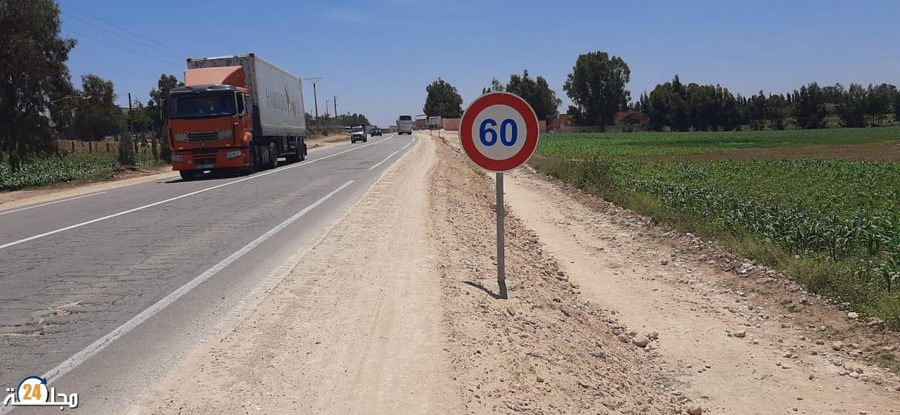 الجديدة….مستعملو الطريق يطالبون بفتح تحقيق حول غياب علامات التشوير نهاية المنع