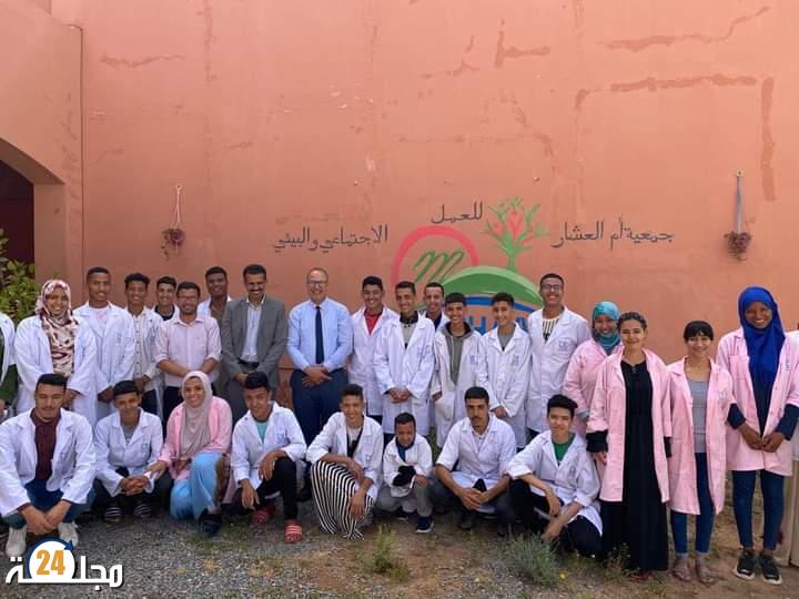 زيارة تفقدية لورشة الخيال الابداعي بمركز 20 غشت ببوزكارن