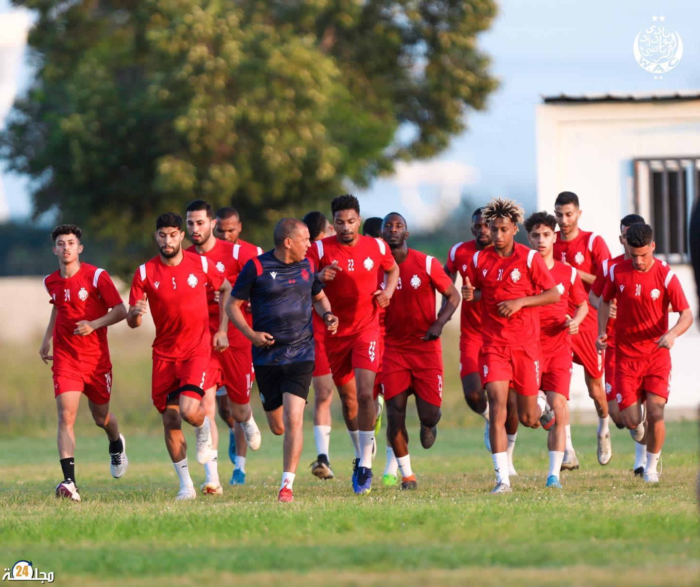 ذهاب نصف نهائي دوري أبطال افريقيا.. الوداد يواجه بيترو أتلتيكو بطموح حسم أمر التأهل إلى النهائي