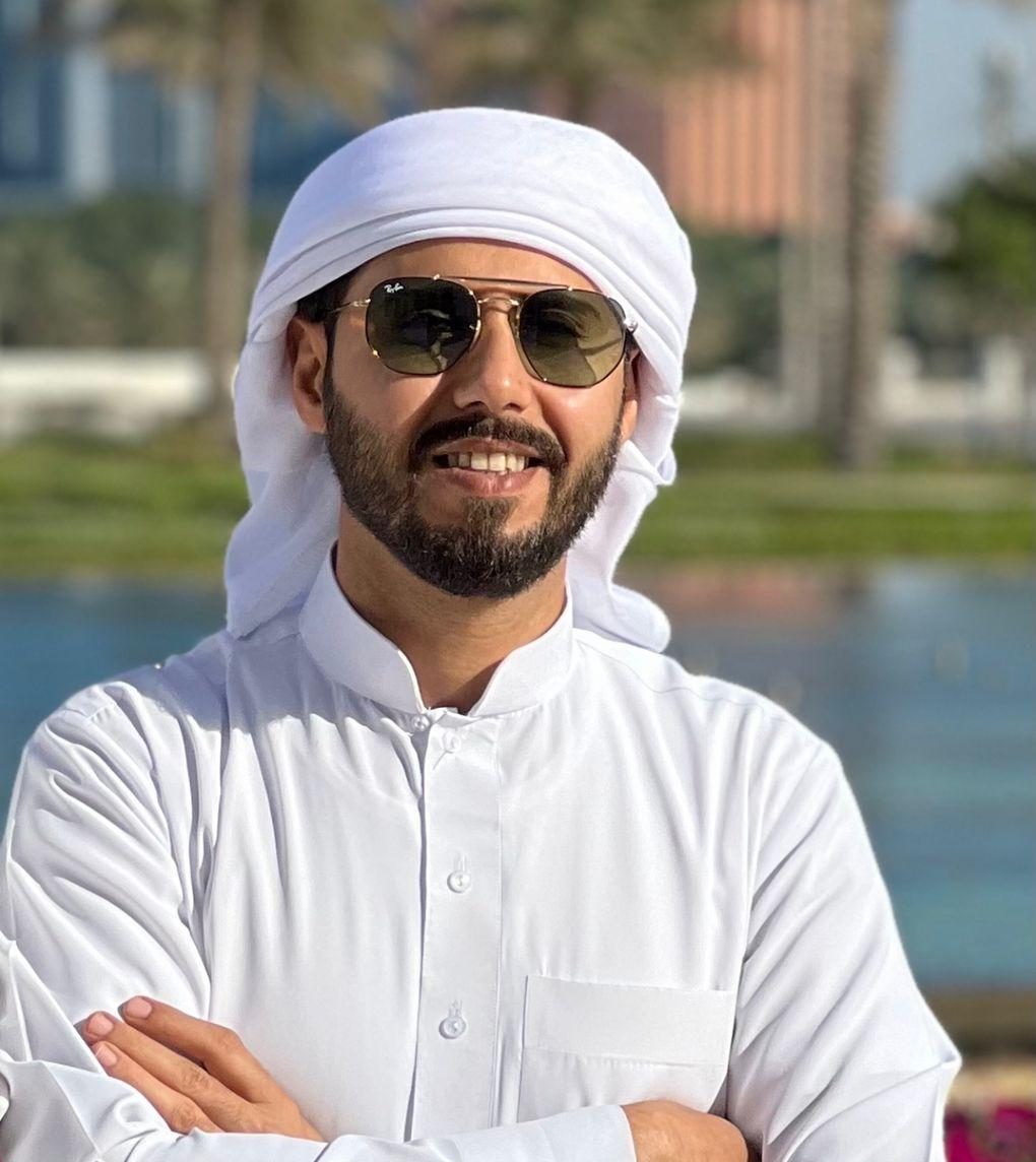 الفنان خالد عبدالله سعيد بالأصداء الإيجابية التي حققها فيلم سوشال مان على” نتفلكس”