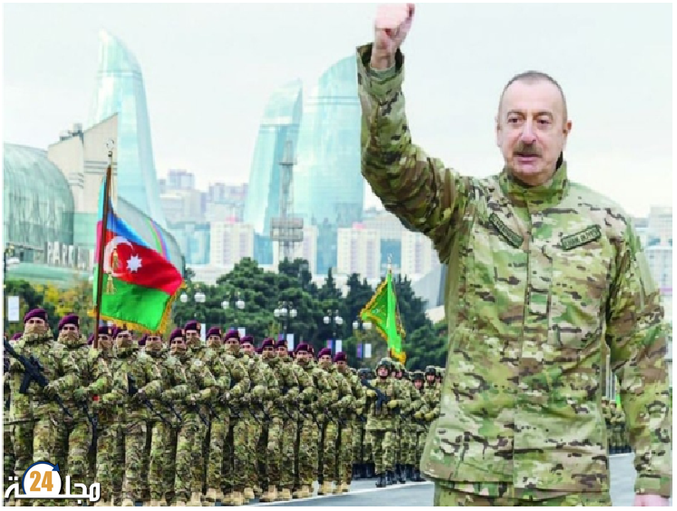 القوات المسلحة الأذربيجانية تحتفل بعيدها الوطني