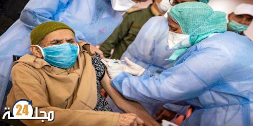 بعد تزايد إصابات كورونا إطار طبي مغربي يدعو المسنين إلى تلقي الجرعة الرابعة