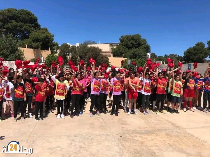 قافلة كرة القدم النسوية في نسختها الأولى تحط الرحال بمديرية الحسيمة