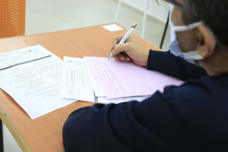 ثلاثة أشقاء يعتدون على إطار تربوي بعد ضبطه لعملية غش في امتحانات “الباك” بخنيفرة