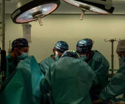 نجاح عمليتي زرع قلبي خنزيرين لشخصين ميتين دماغياً بنيويورك