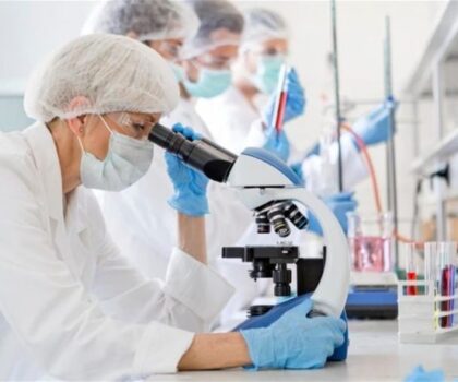 كورونا سيتحول لمرض مستوطن بغضون عامين