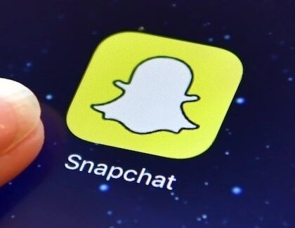 تحديث جديد في سناب شات يهدد سلامة الأطفال