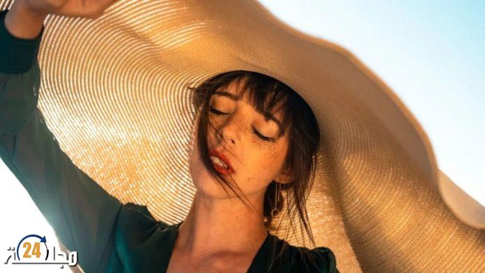 مكونات تجميلية تصبح خطرة عند التعرض للشمس