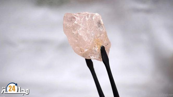 استخراج أكبر وأقدم ماسة “نادرة” في أنغولا