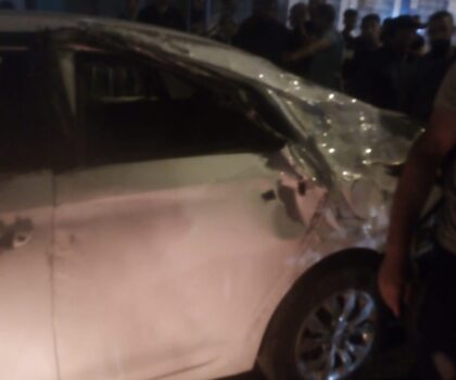 سائق بيكوب يتسبب في بثر يد طبيب في حادثة سير خطيرة وسط مدينة الجديدة