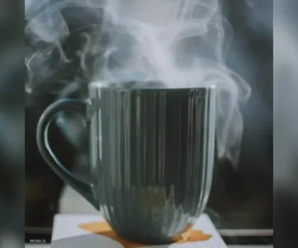 المشروبات الساخنة تضاعف خطر الإصابة بسرطان الحلق