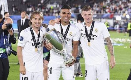 كاسيميروا احد أضلاع مثلث برمودا المدريدي في الطريق الى اليونايتد