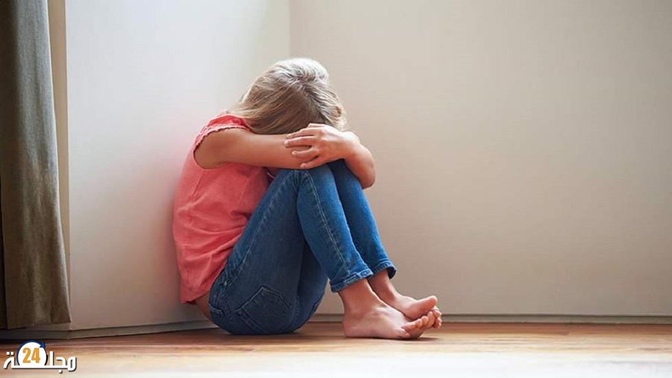 أخصائية علم النفس تكشف أعراض اكتئاب الأطفال