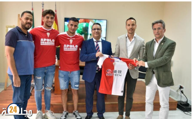 القنصل العام المغربي في الجزيرة الخضراء يشجع شباب الجالية على الرياضة